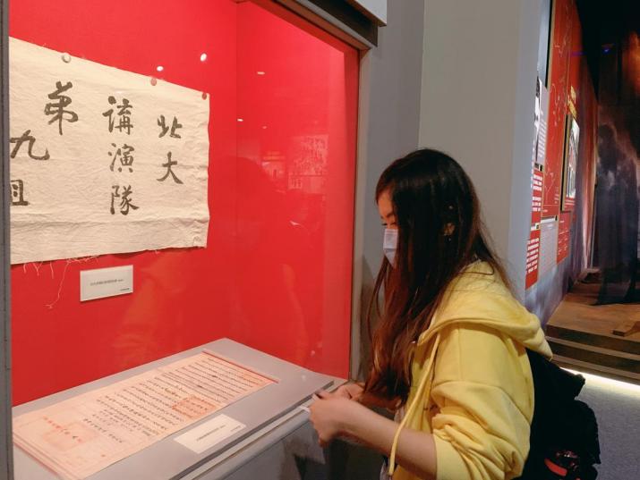 9667F2D0C8FFF54F77182B2DCD5_908AD5A7_B79B