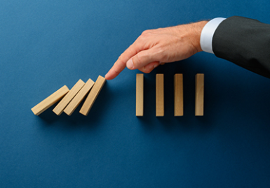 路江涌、易希薇：“危”字当头，企业需破解4大挑战