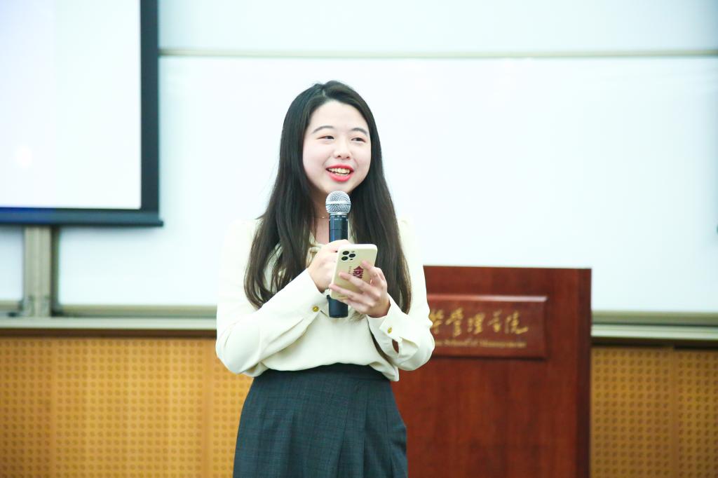 E2D26492FE611CCB0F6EC1C3F5C_0F06D4B2_C496