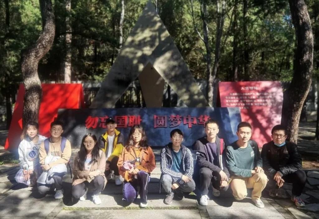 8B931E79F3870A96C94CFF0D117_DEABAB38_1D035