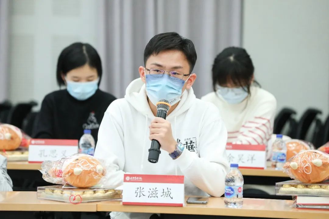 CD46701B25BECE4352D000B52B2_AA87AE72_12DE4