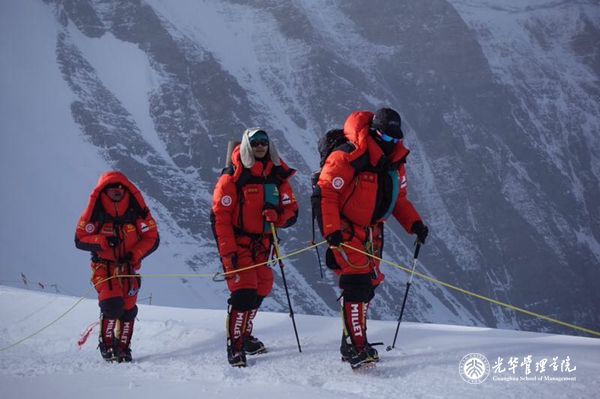 940FE586D7E0061DEE280086A2D_4E046635_28C46