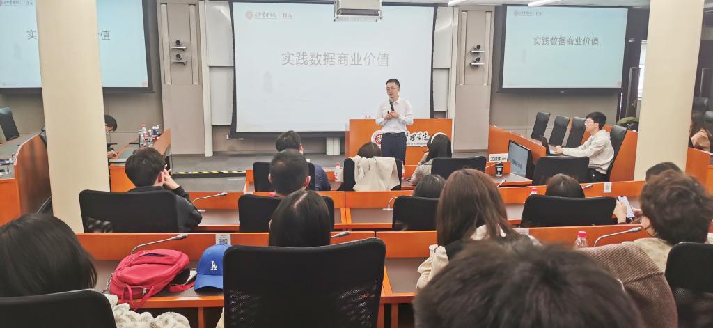 A6C66DD57F56D865FD9A1755DC8_A1DCFA3D_F098