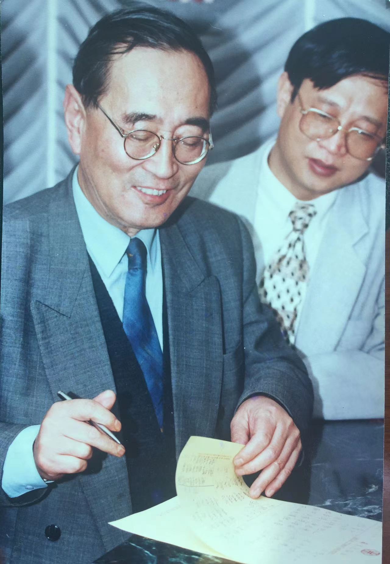 20C5EB00ED942F91CFB1F44AB44_2C9E1644_3444E