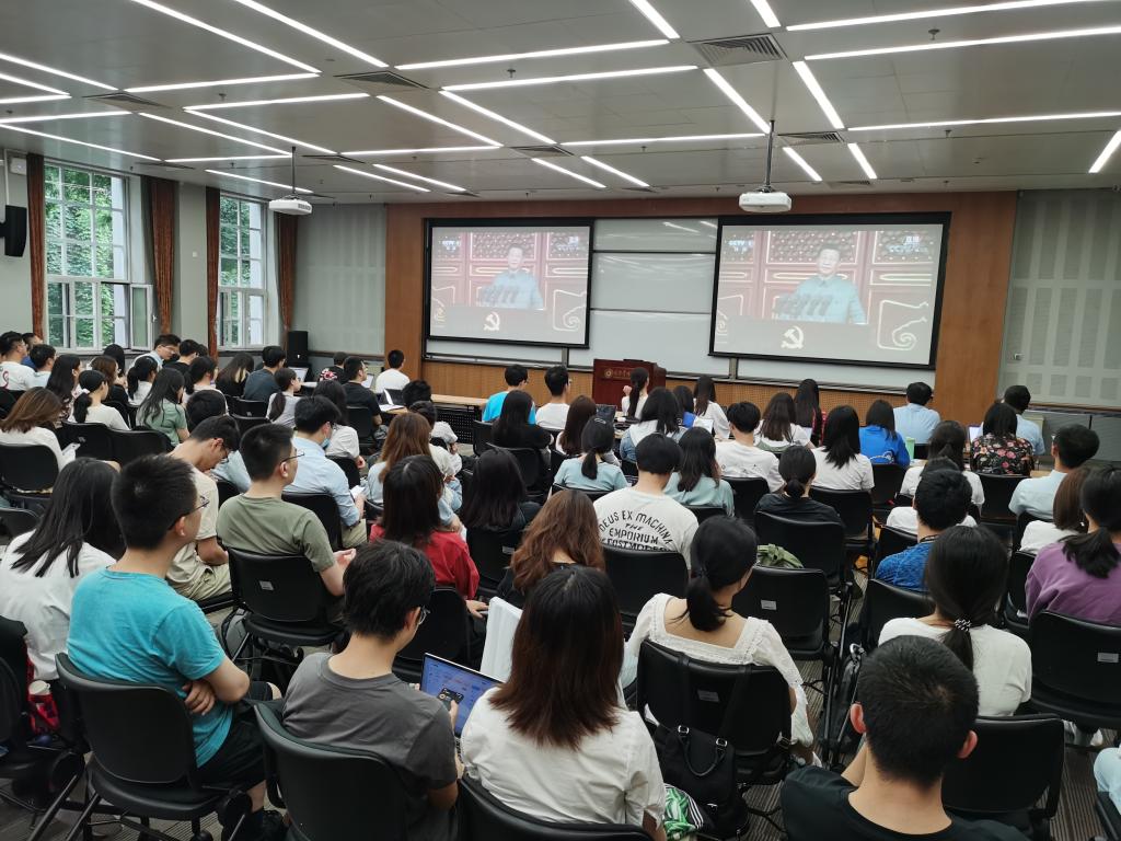 “请党安心，强国有我！”——北大NG视讯师生集体收看庆祝中国共产党成立100周年大会