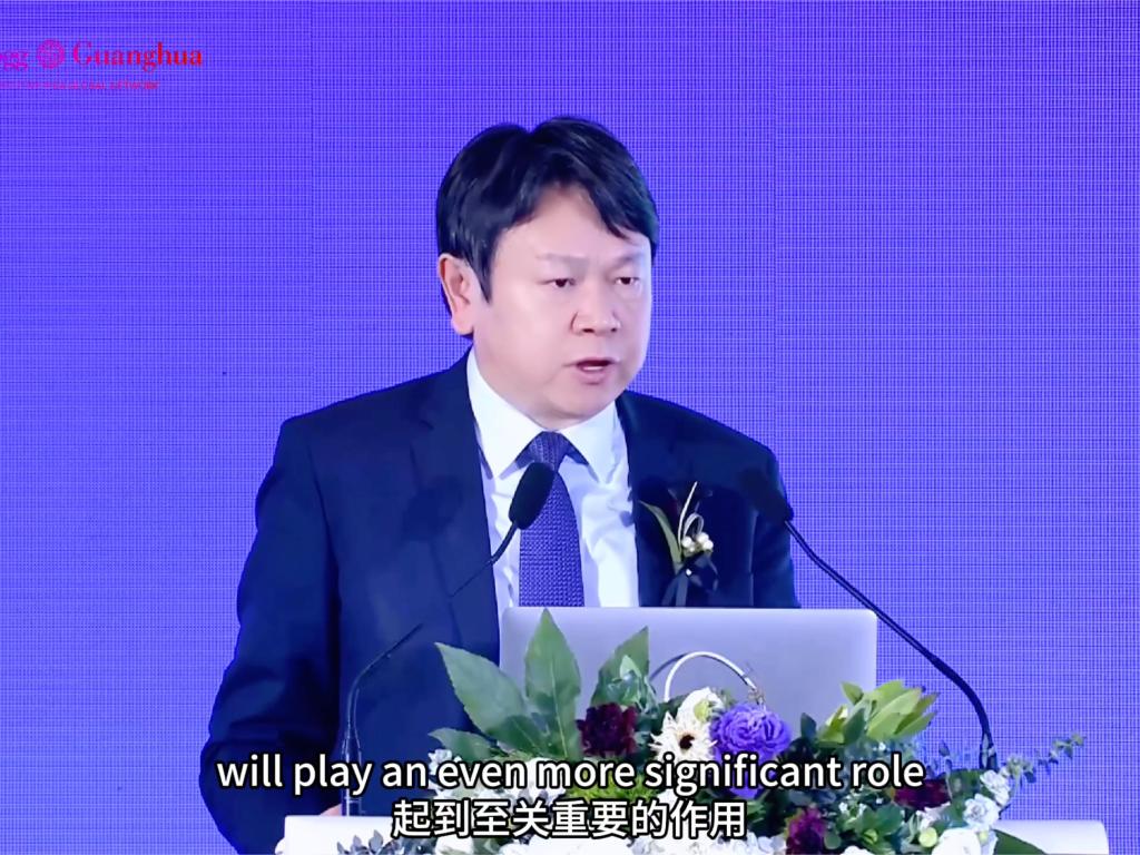 NG视讯治理学院院长刘俏宗旨讲话